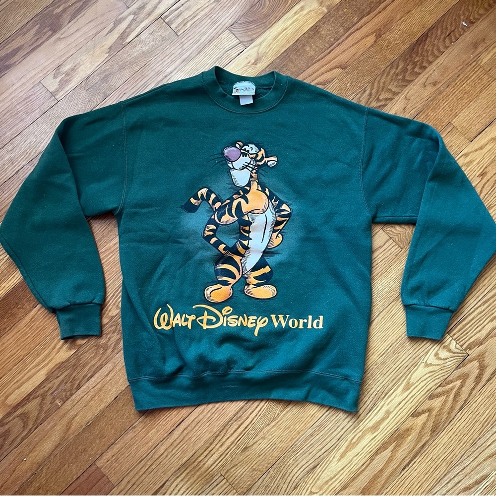 Vintage Walt Disney World Green Sweater with Tigger Design